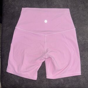 BNWOT Lululemon Women's Light Pink Bike Shorts